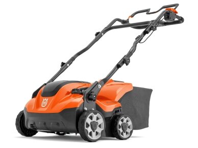 Akumuliatorinis skarifikatorius Husqvarna S138i Akumuliatorinis skarifikatorius Husqvarna S138i