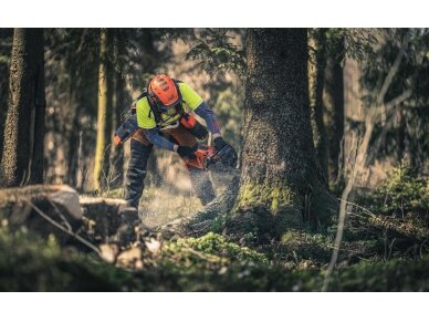 Grandininis pjūklas Husqvarna 560 XP® Mark II 1 Grandininis pjūklas Husqvarna 560 XP® Mark II 1