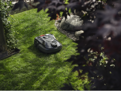 HUSQVARNA AUTOMOWER® 312V 8 HUSQVARNA AUTOMOWER® 312V 8
