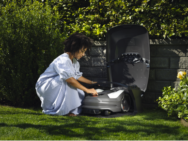 HUSQVARNA AUTOMOWER® 410VE NERA 7 HUSQVARNA AUTOMOWER® 410VE NERA 7